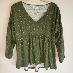 Wonderly Green Patterned Blouse